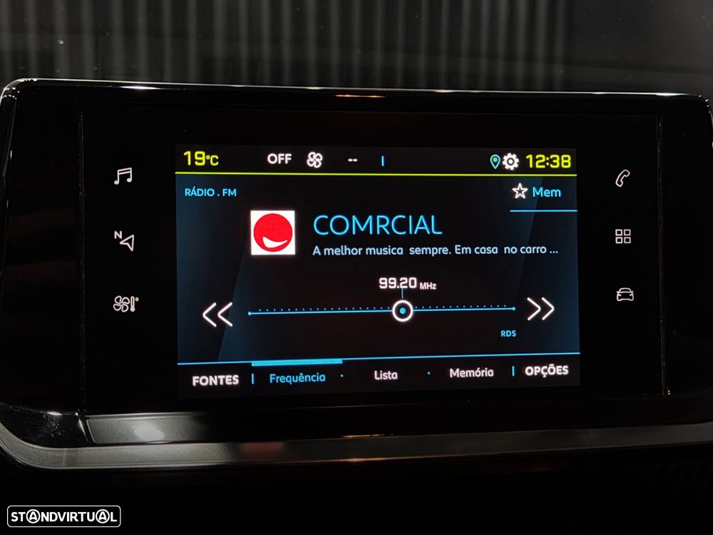 Peugeot e-208 50 kWh Allure Pack - 22