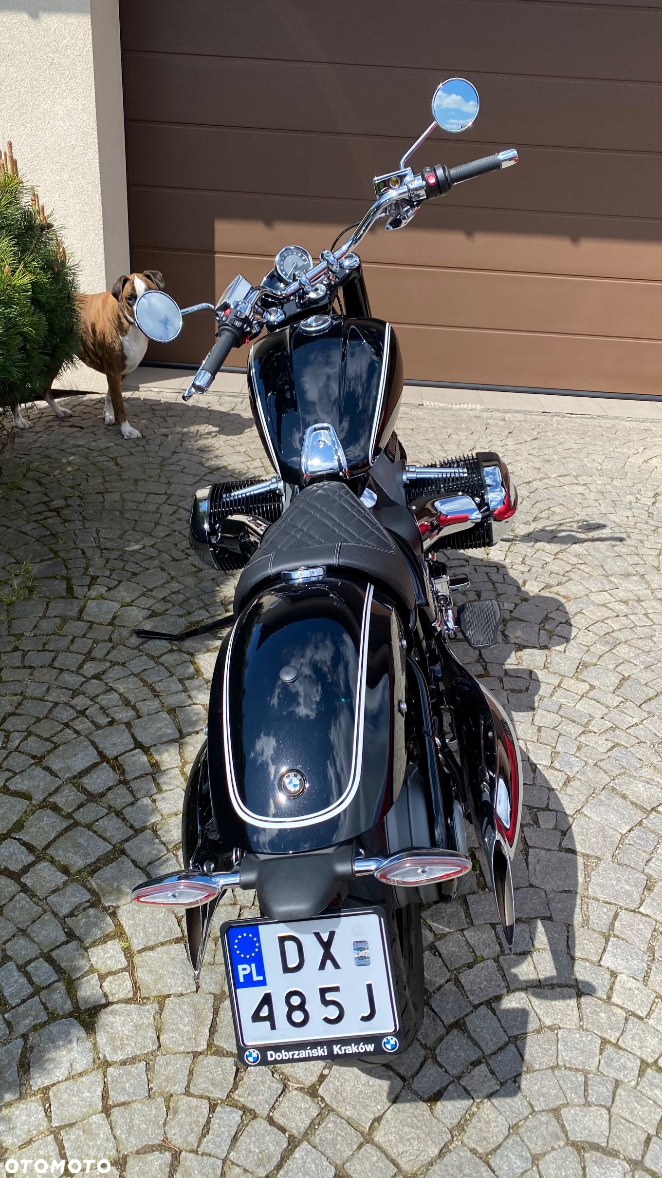 BMW R - 8
