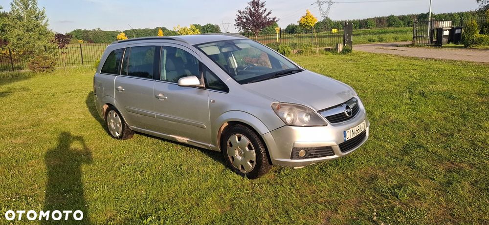 Opel Zafira 1.8 Enjoy - 2