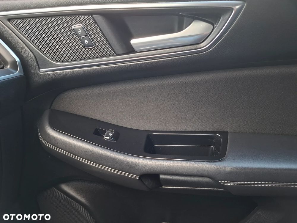 Ford S-Max 1.5 Eco Boost Start-Stopp Titanium - 25