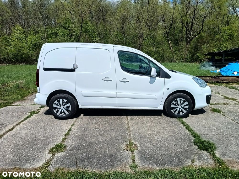 Citroën Berlingo 1.6 diesel Blue HDI 99kM, manual, 2016 rok EURO 6! STAN BARDZO DOBRY, PRZEBIEG GWARANTOWANY! - 6