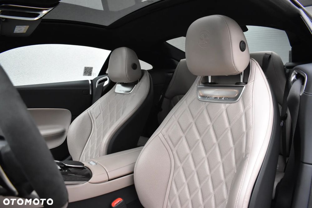 Mercedes-Benz AMG GT - 14