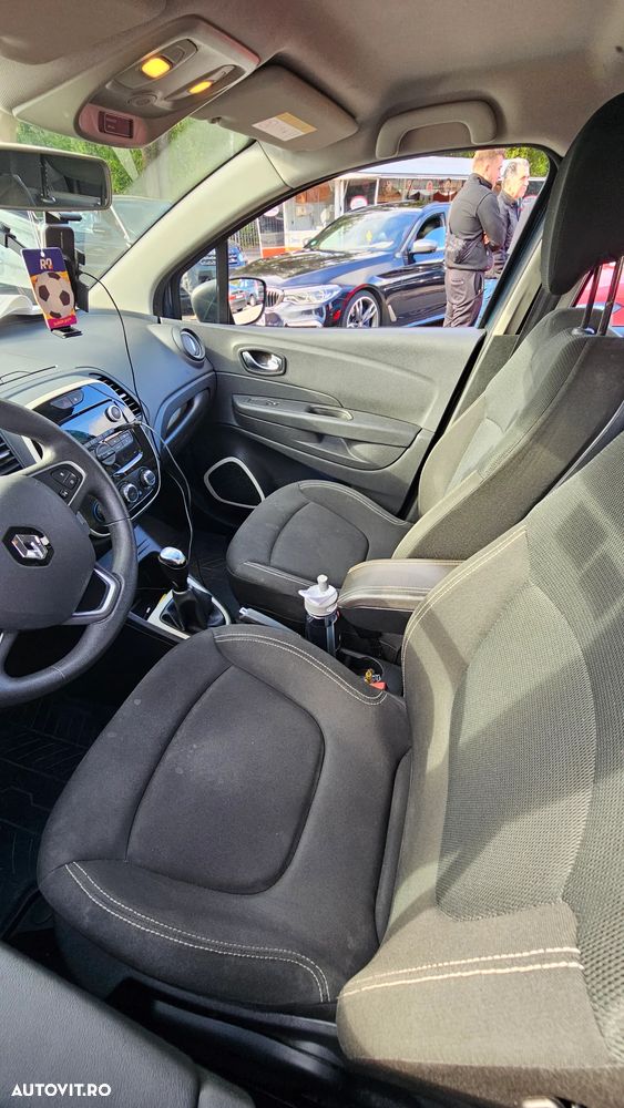 Renault Captur TCe Life Evo - 12