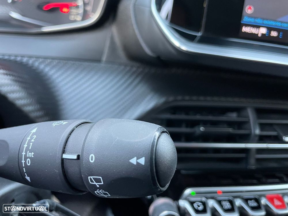 Peugeot 208 1.2 PureTech Active Pack - 16