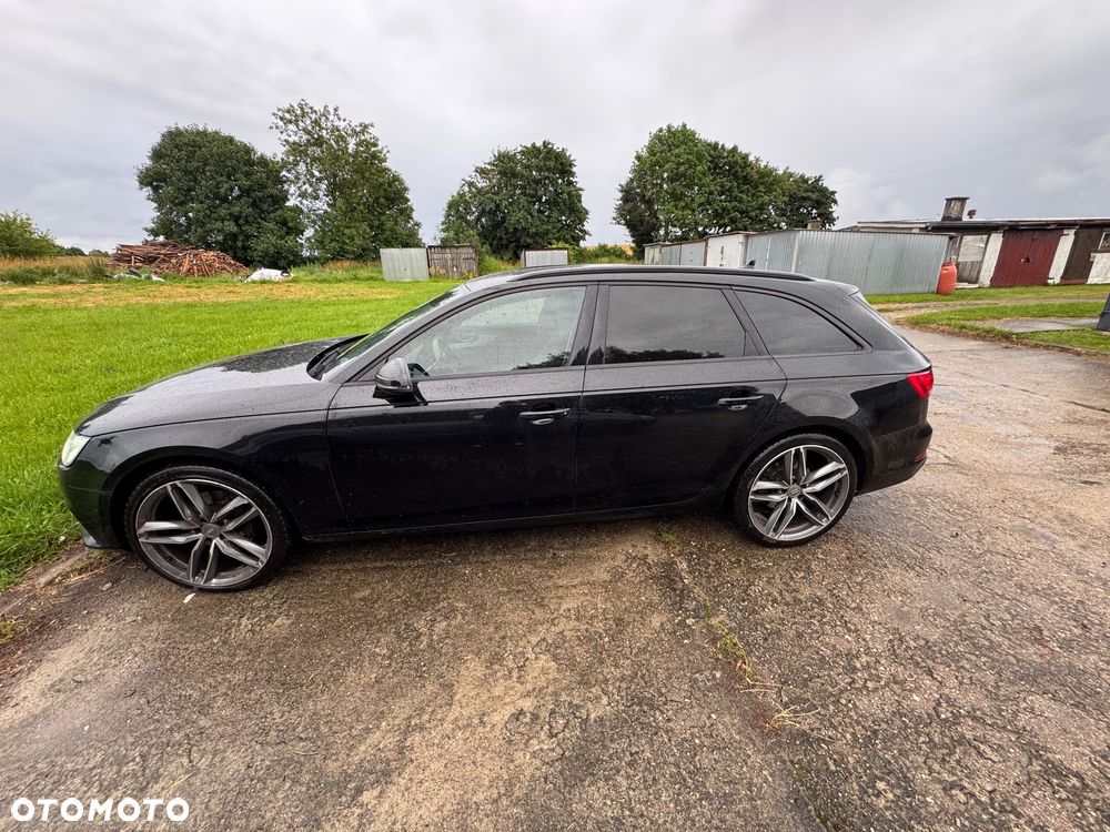 Audi A4 Avant 40 TDI S tronic - 1