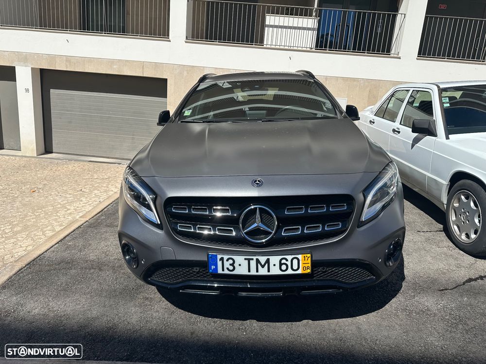 Mercedes-Benz GLA 200 d Urban Aut. — fotografia 3