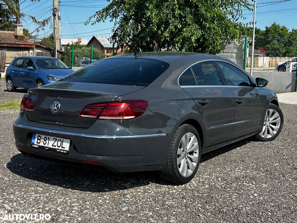 Volkswagen Passat CC - 2