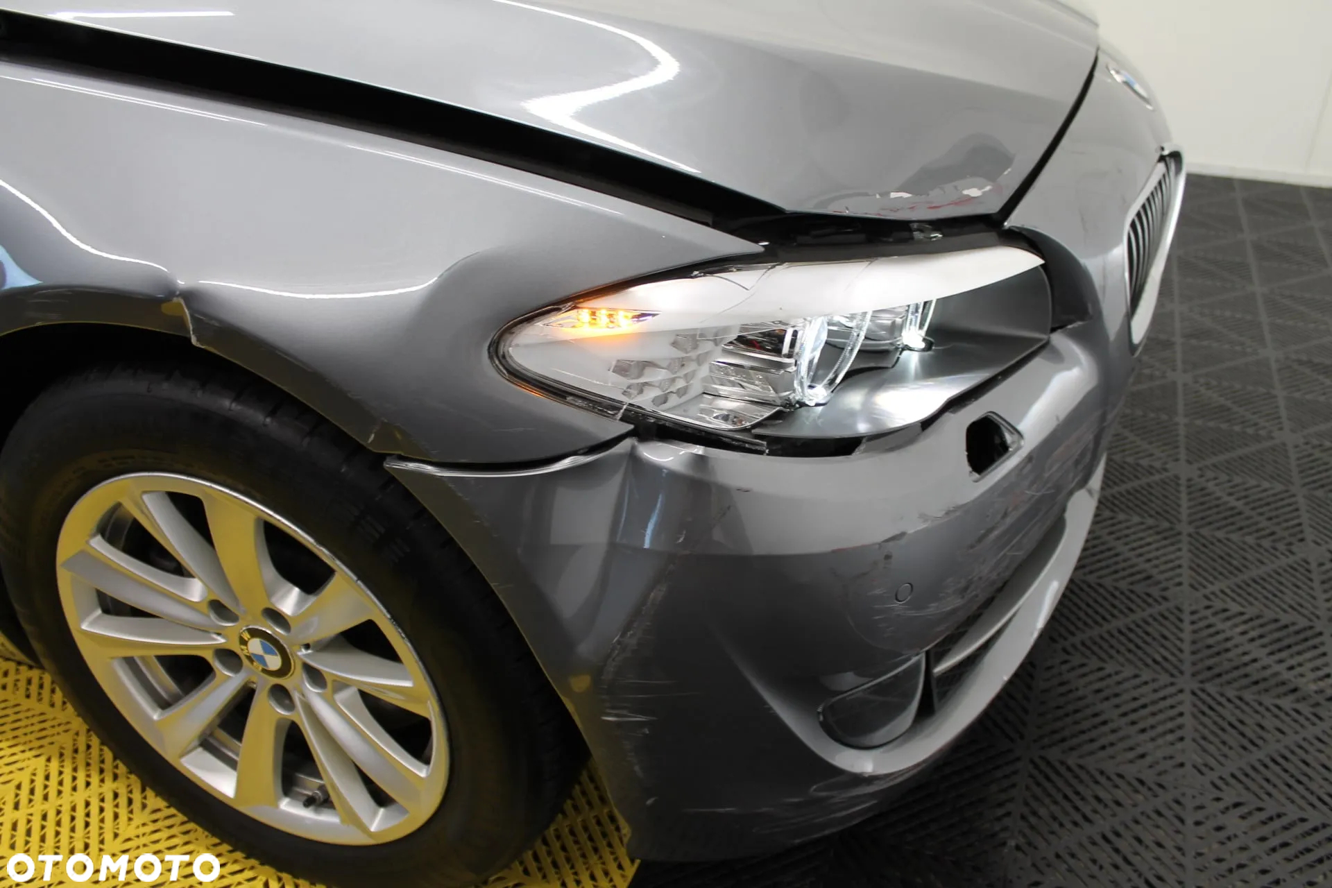 BMW Seria 5 525d Touring - 27