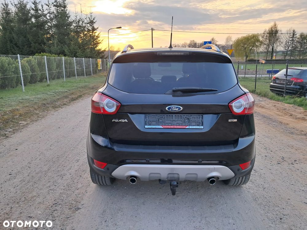 Ford Kuga 2.0 TDCi 4x4 Titanium - 6