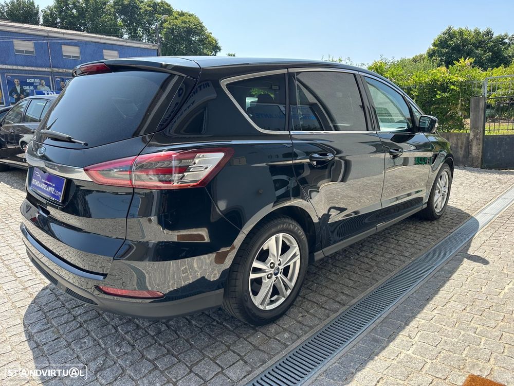 Ford S-Max 2.0 TDCi Titanium - 4