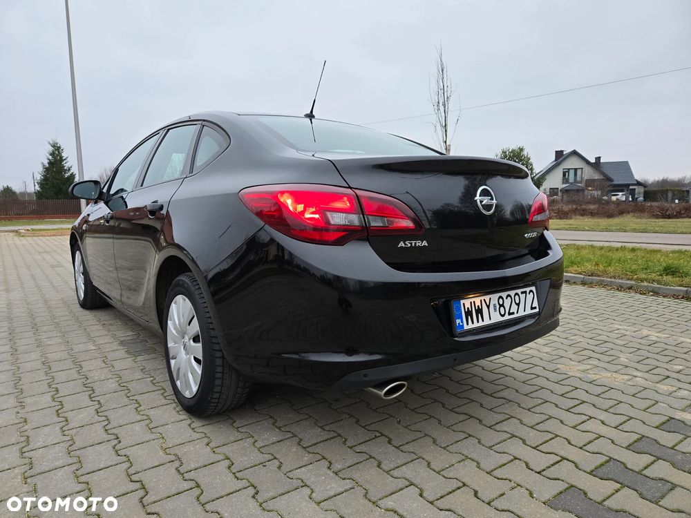Opel Astra - 6