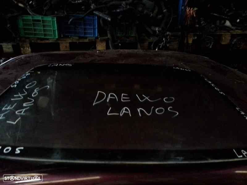 PÁRA-BRISAS DAEWOO LANOS - 1