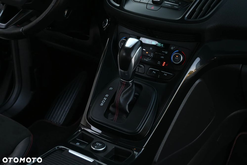 Ford Kuga 1.5 EcoBoost 4x4 ST-Line - 32