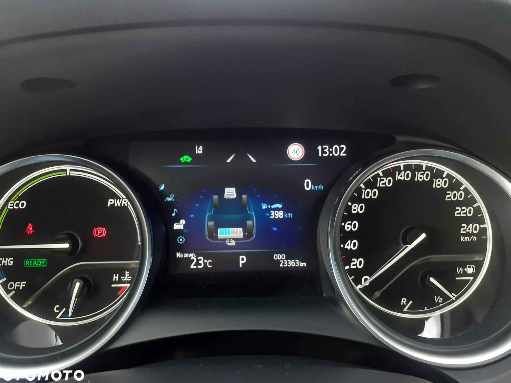 Toyota Camry - 11