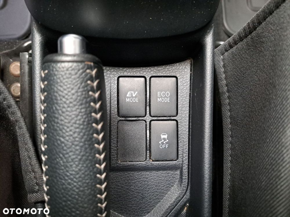 Toyota Yaris - 29