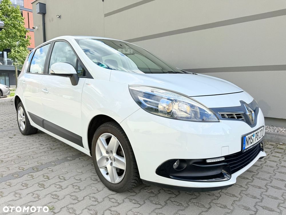 Renault Scenic 1.6 16V 110 TomTom Edition - 29