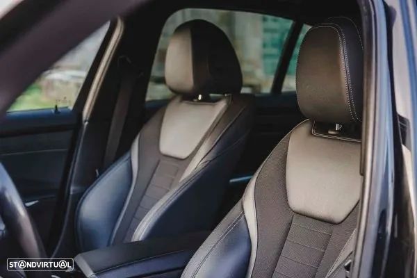 BMW 318 d Line Sport Auto - 22