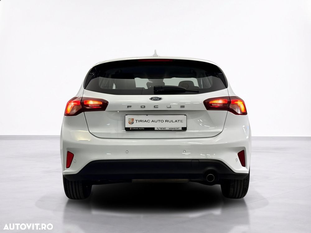 Ford Focus - 5