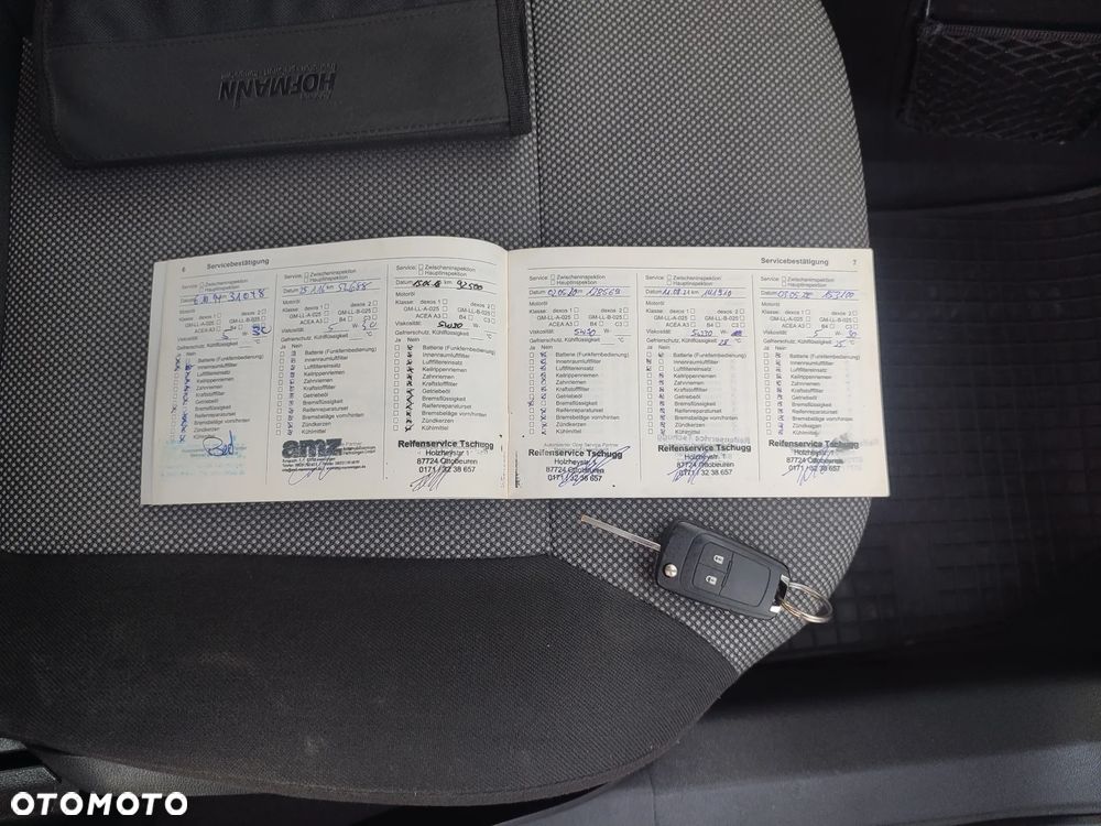 Opel Zafira 1.6 Cosmo - 28