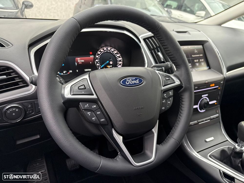 Ford S-Max 2.0 TDCi Titanium - 7