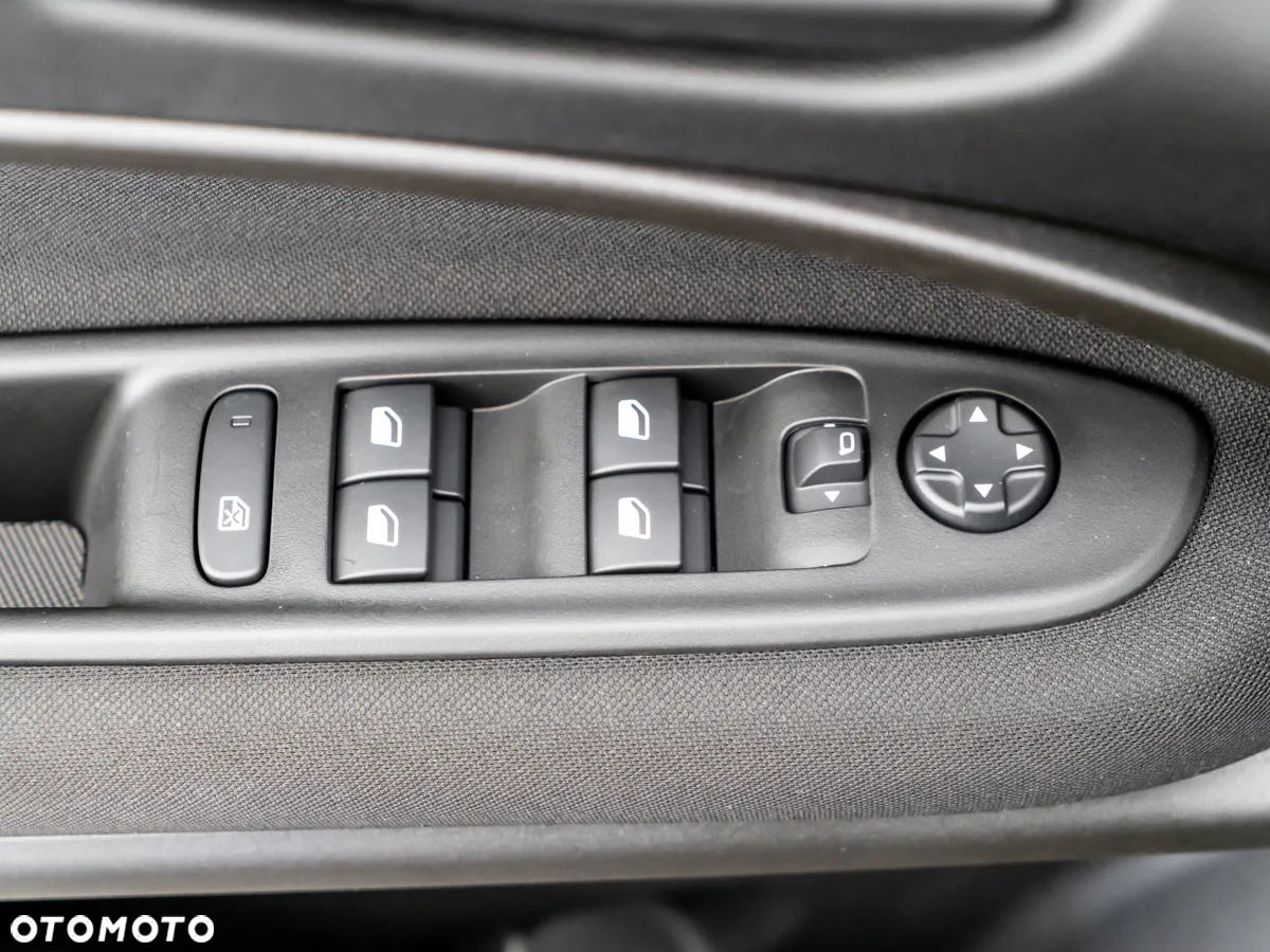 Fiat 600 1.2 Turbo Hybrid eDCT - 19