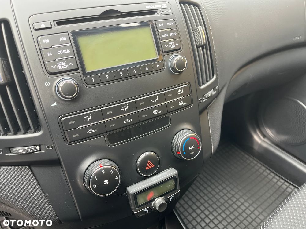 Hyundai i30 i30cw 1.4 blue Comfort - 10