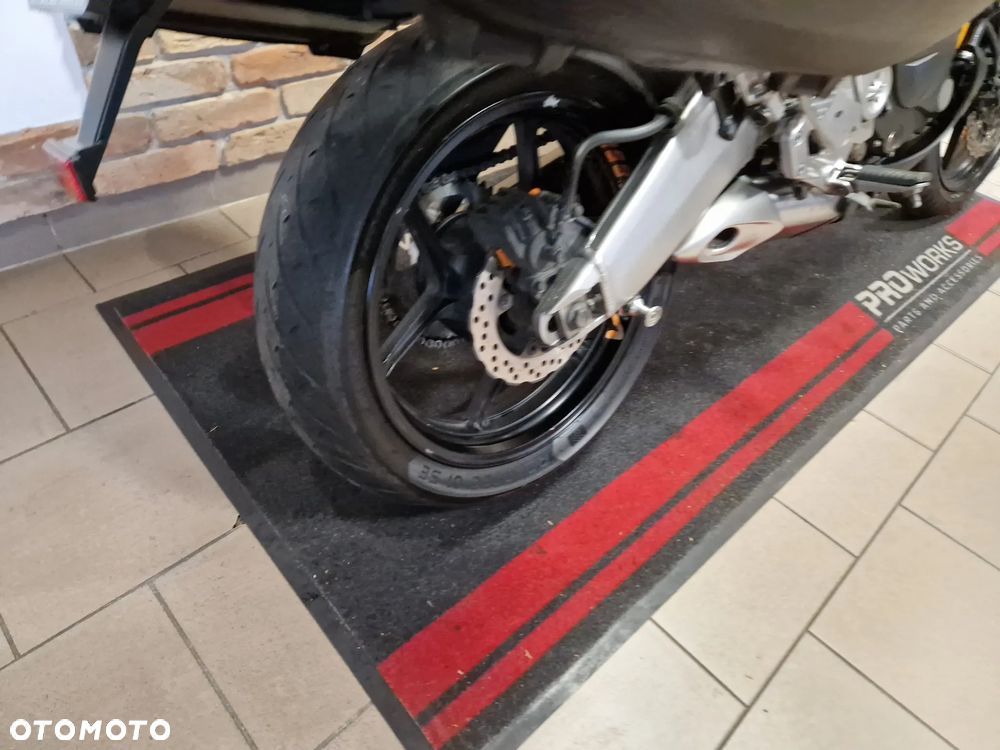 Kawasaki Versys 650 - 11