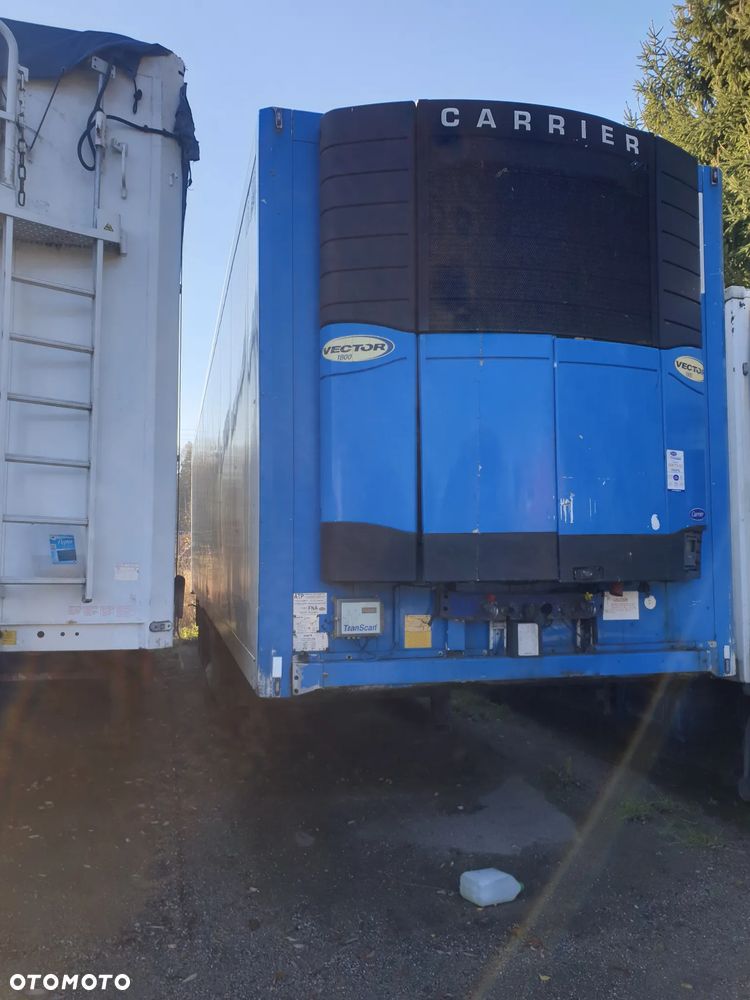 Schmitz Cargobull SKO 24 - 8