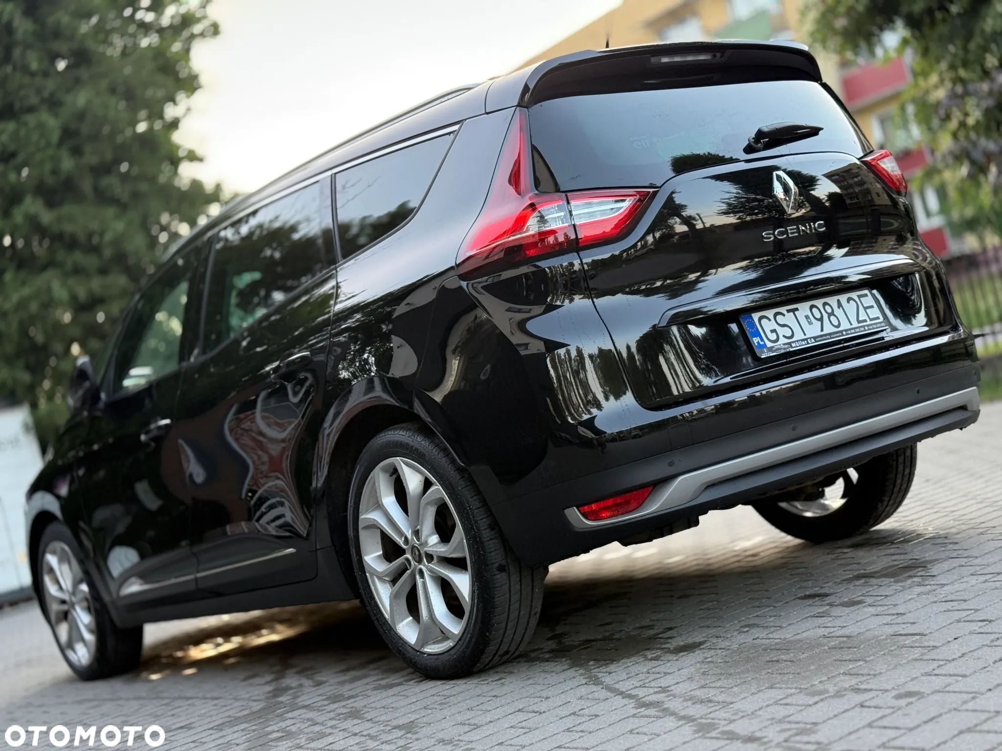 Renault Grand Scenic BLUE dCi 120 EDC BUSINESS EDITION - 13