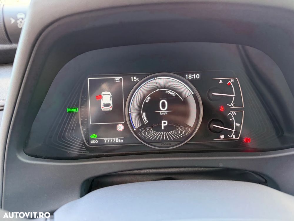 Lexus UX 250h E-FOUR Business - 14