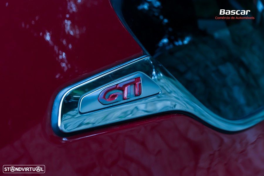 Peugeot 208 1.6 THP GTi - 12
