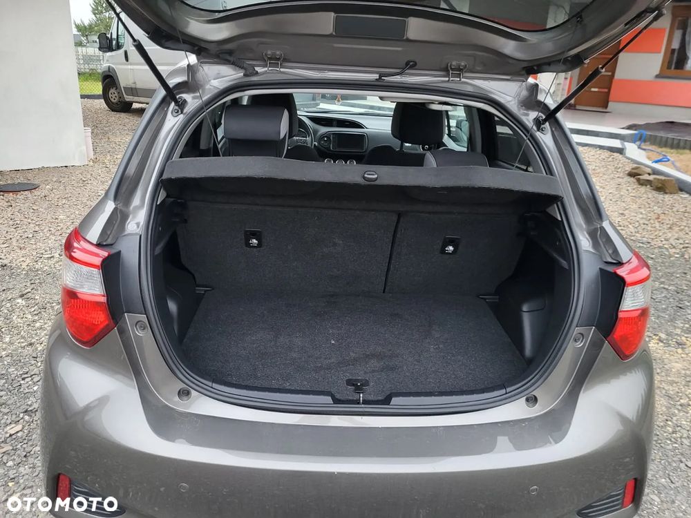 Toyota Yaris 1.5 Selection Style - 6