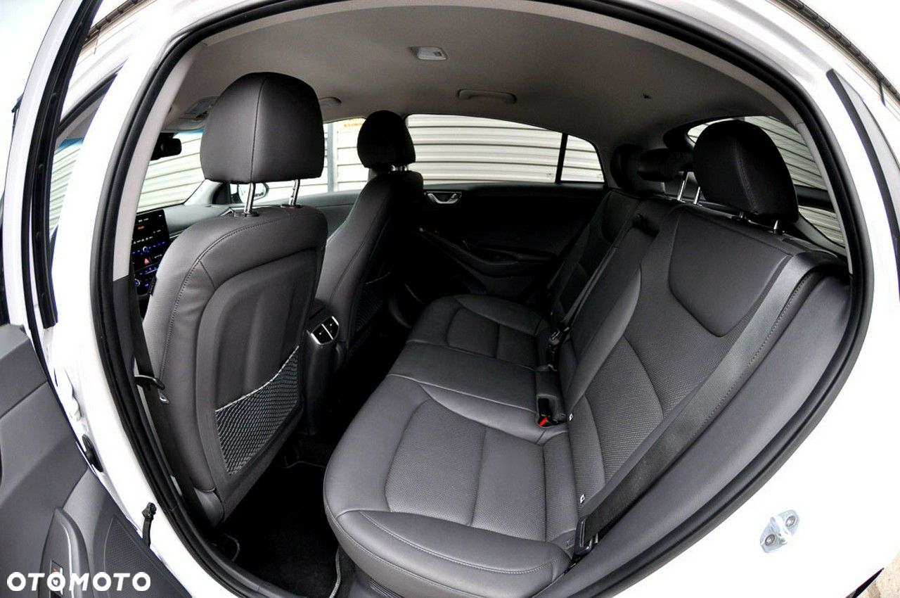Hyundai IONIQ hybrid Premium - 9