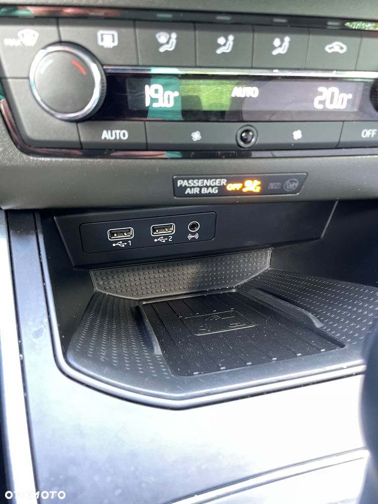 Seat Arona 1.0 Eco TSI DSG XCELLENCE - 17