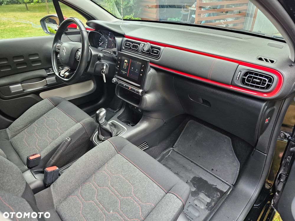 Citroën C3 1.2 PureTech GPF Shine - 19