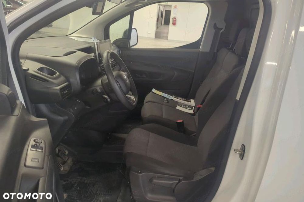 Toyota Proace City Long L2H1 1.5 100KM - 9