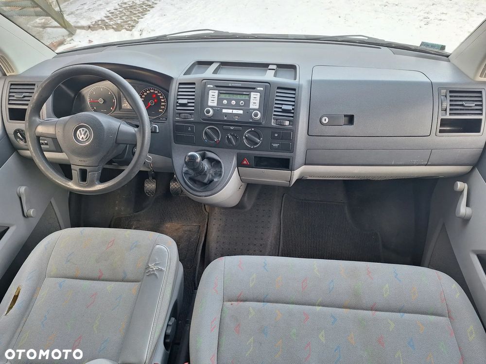 Volkswagen Transporter - 12