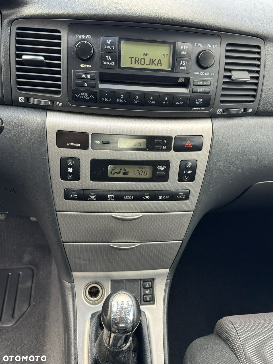 Toyota Corolla - 14