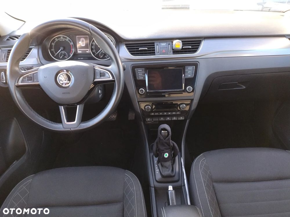 Skoda RAPID 1.0 TSI Style DSG - 6