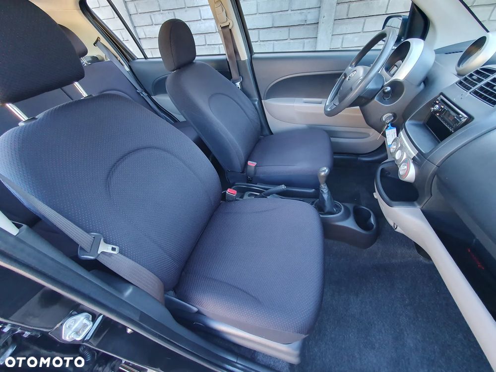 Daihatsu Sirion 1.3 - 18