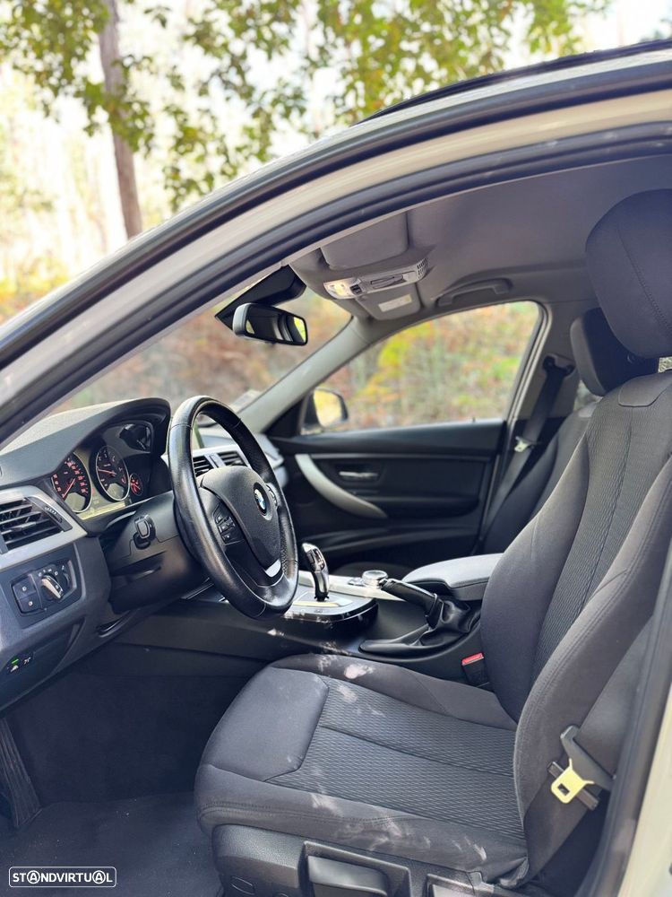 BMW 320 - 15