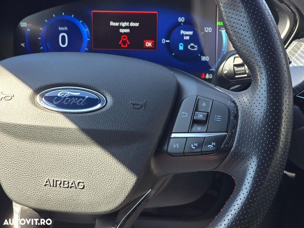 Ford Kuga 2.5 Duratec FHEV 4x4 ST-LINE - 15