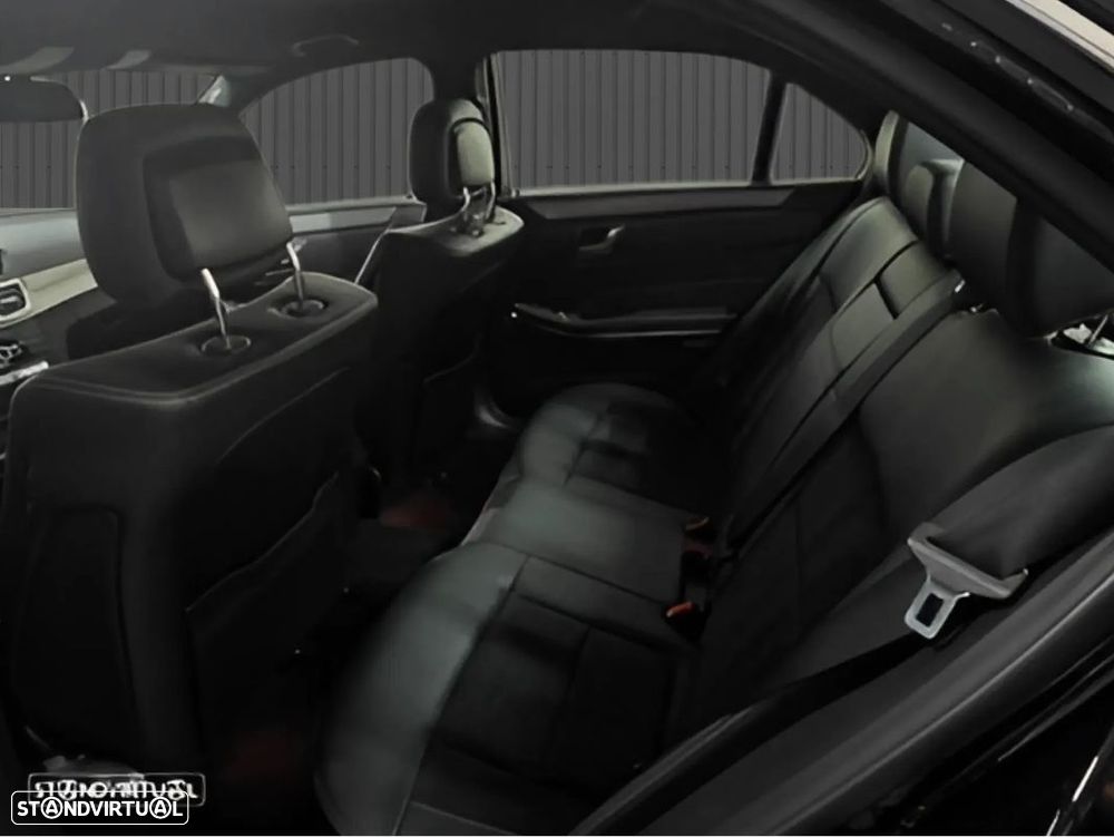 Mercedes-Benz E 300 BLUETEC Hybrid Avantgarde - 11
