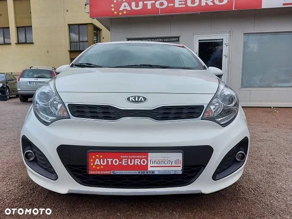 Kia Rio 1.2 M - 8