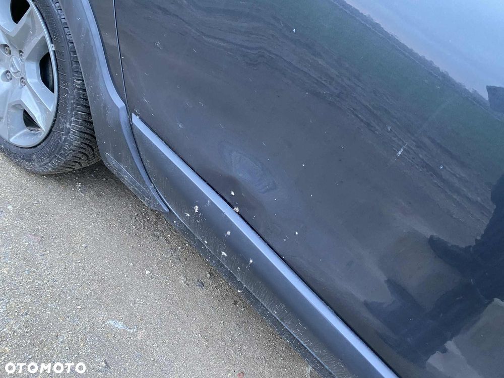 Dacia Lodgy 1.5 Blue dCi Stepway S&S EU6d - 27