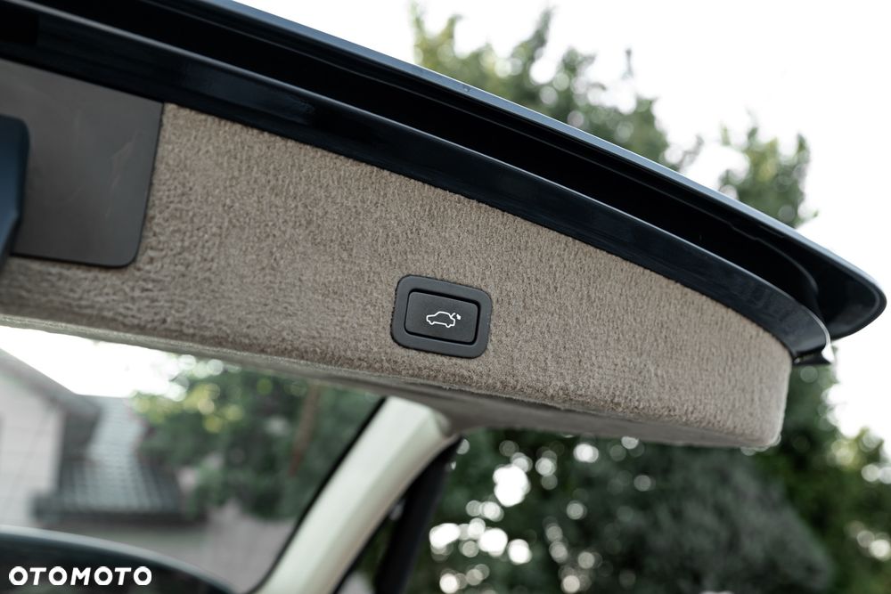 Volvo XC 60 D4 Drive-E Momentum - 17