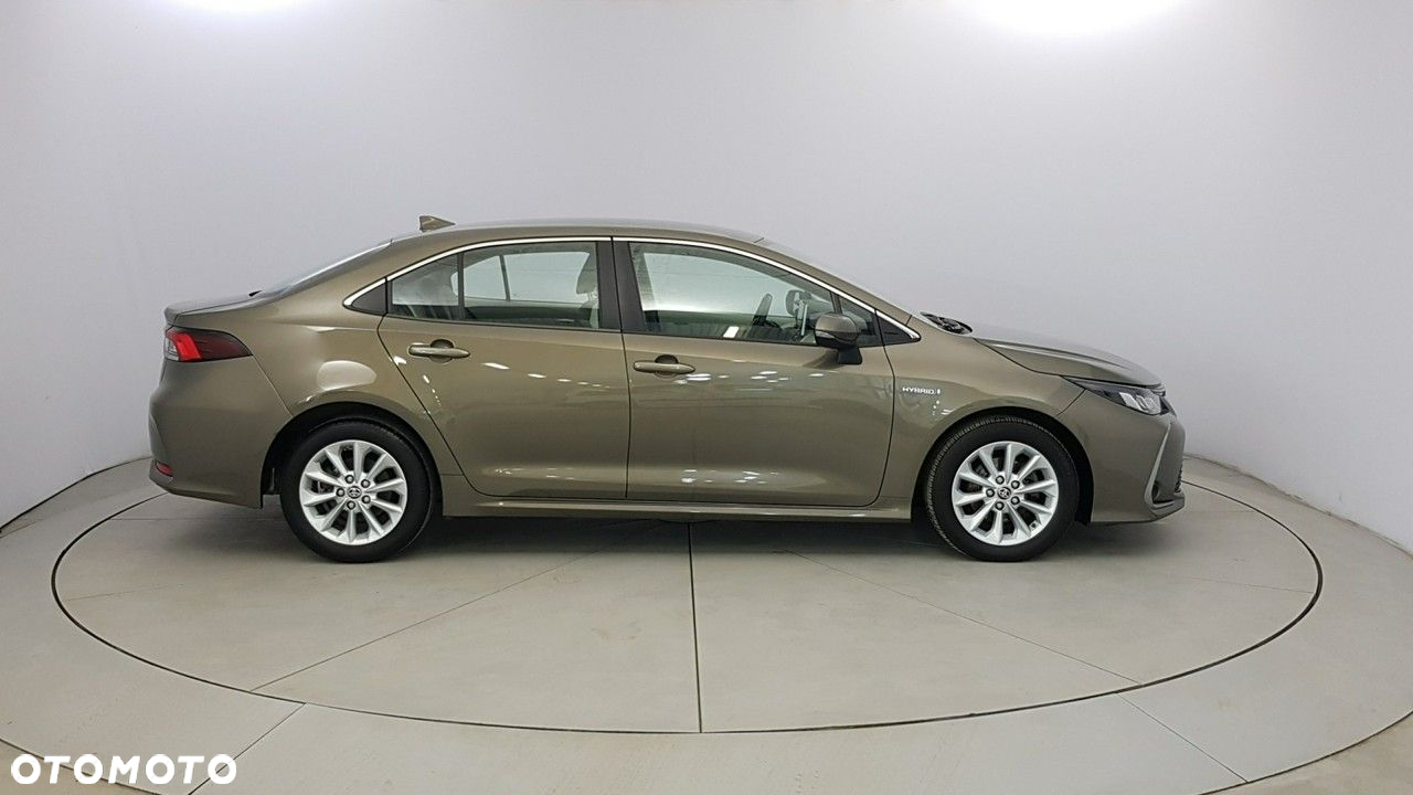 Toyota Corolla 1.8 Hybrid Comfort - 8