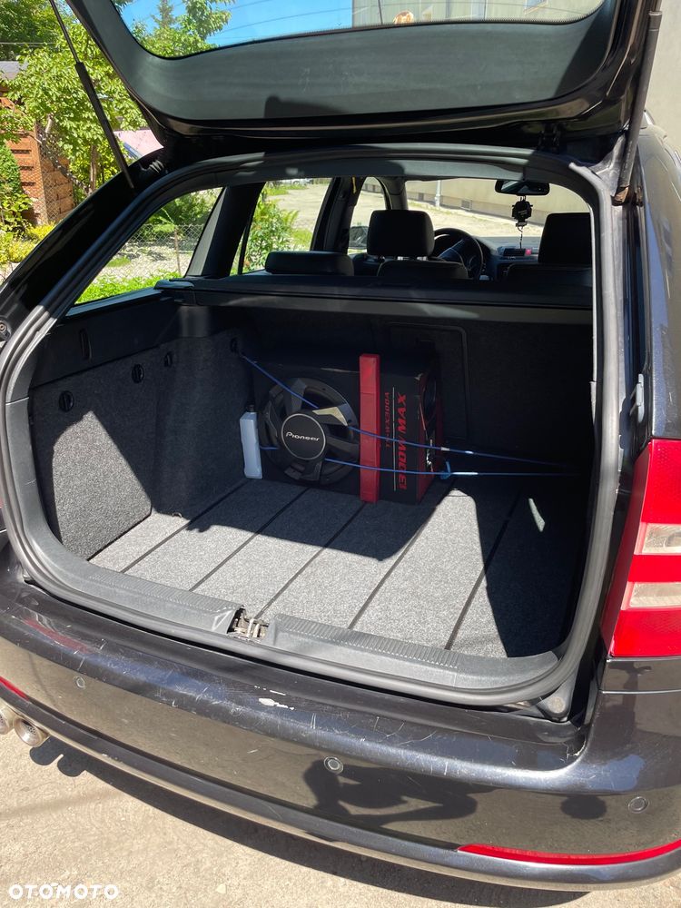 Skoda Octavia 2.0 TFSI RS - 14