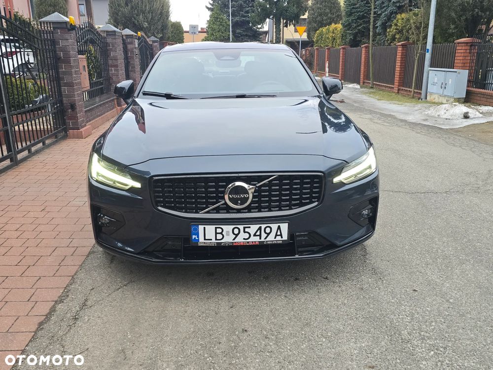 Volvo S60 B5 B AWD Ultimate Dark - 2