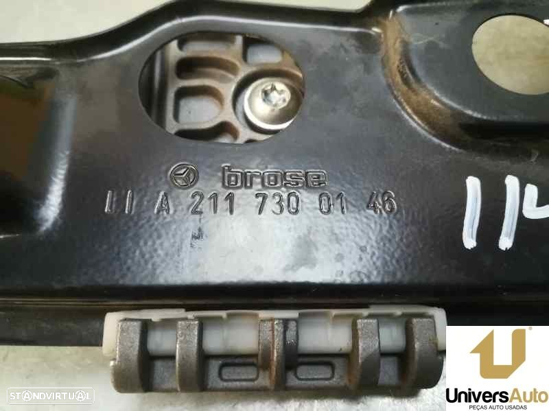 ELEVADOR DE VIDRO TRASEIRO ESQUERDO MERCEDES-BENZ CLASSE E 2003 -A2117300146 - 4
